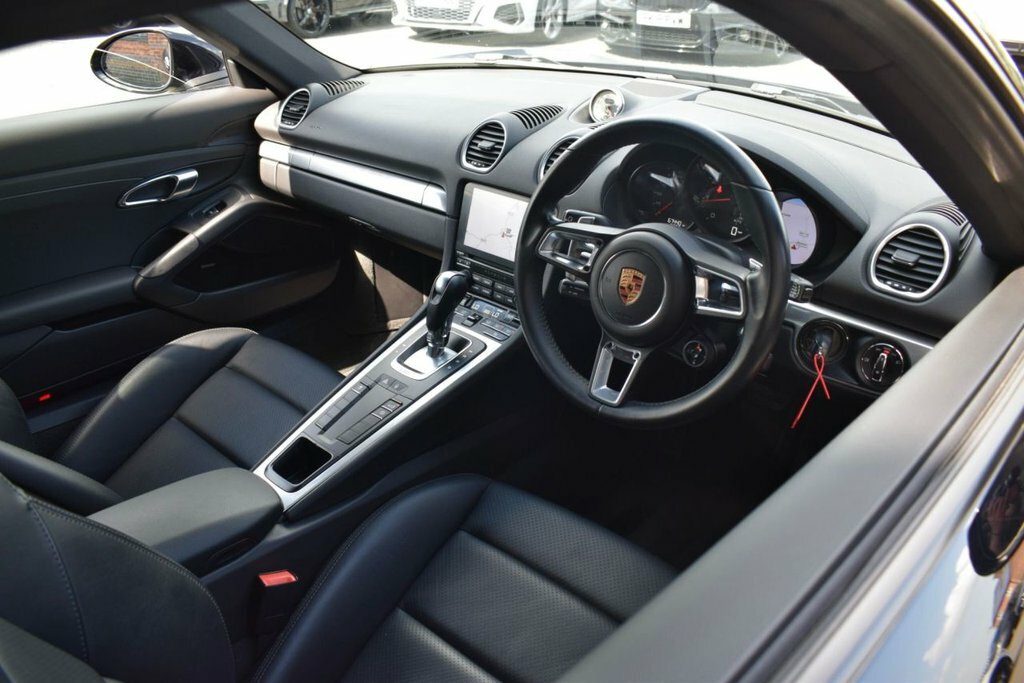 Porsche 718 Cayman 2L Null Black #3
