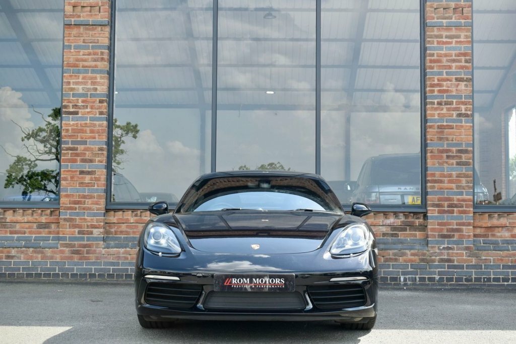 Porsche 718 Cayman 2L Null Black #4