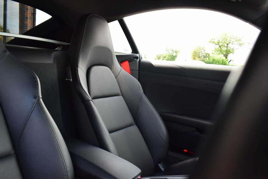 Porsche 718 Cayman 2L Null Black #5