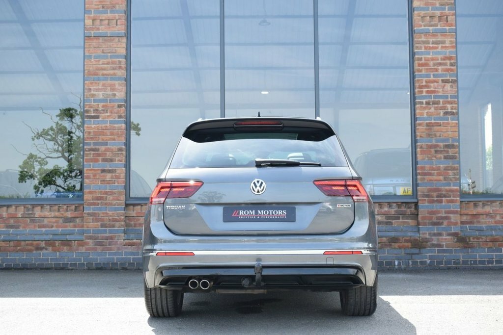 Volkswagen Tiguan 2L R-line KK68LWR Grey #6