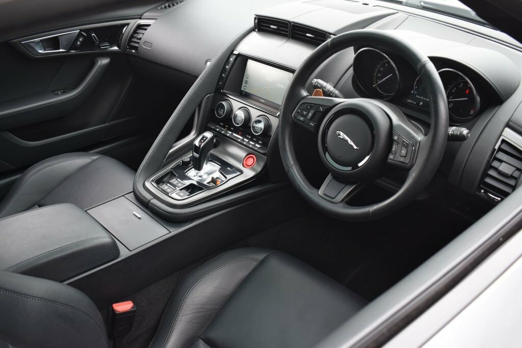 Jaguar F-Type 3L S NY15DDF Grey #3