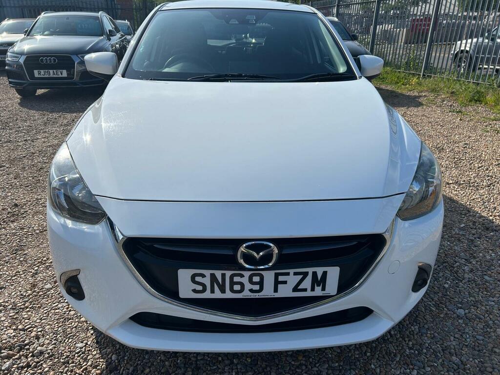 Mazda 2 1.5 Skyactiv-g Sport Nav Euro 6 Ss SN69FZM White #2