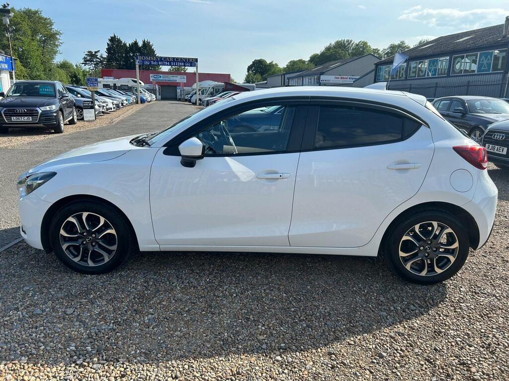 Mazda 2 1.5 Skyactiv-g Sport Nav Euro 6 Ss SN69FZM White #4