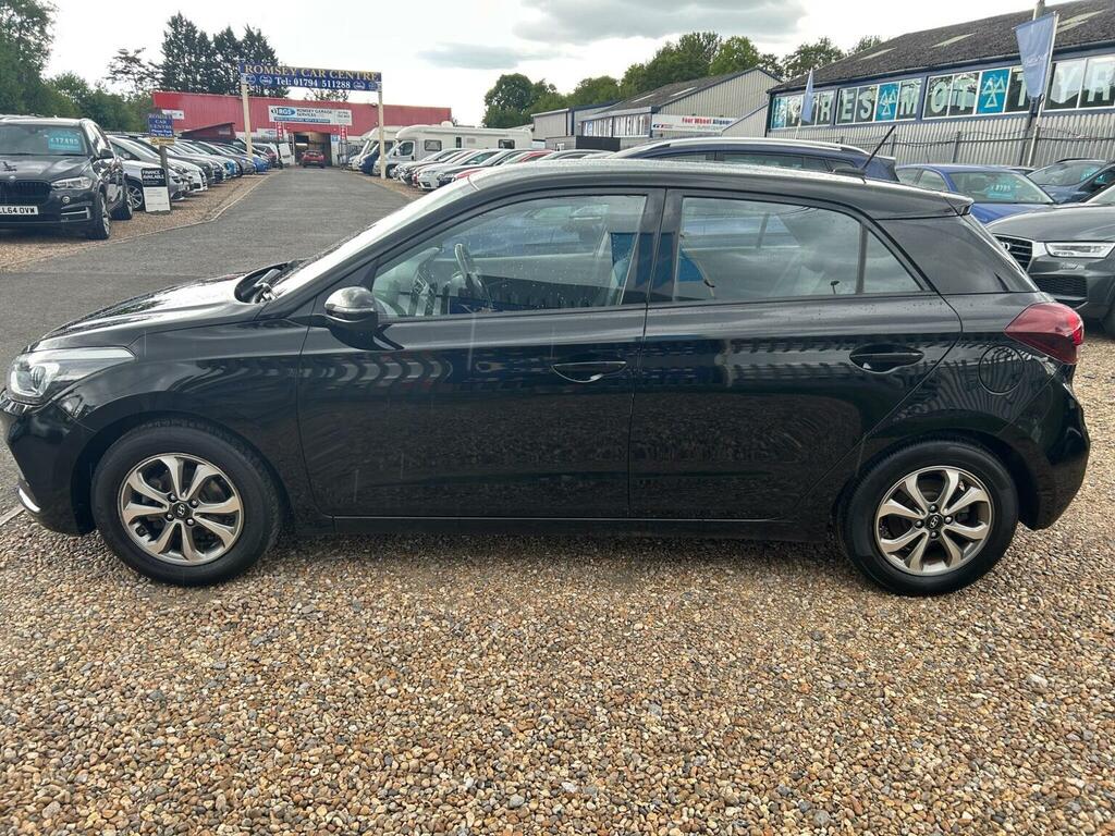Hyundai I20 1.2 Se Launch Edition Euro 6 Ss EA68TCO Black #4