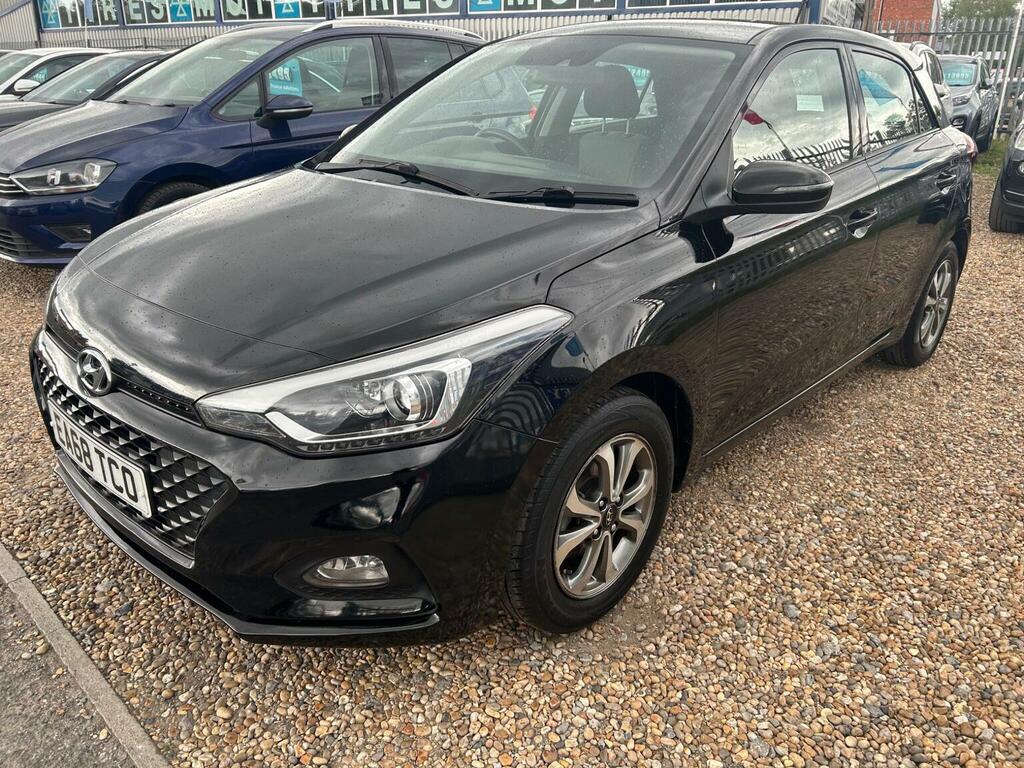 Hyundai I20 1.2 Se Launch Edition Euro 6 Ss EA68TCO Black #3