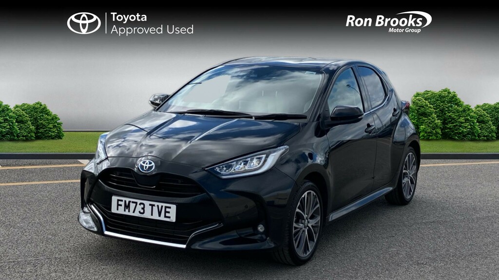 Toyota Yaris 1.5 Vvt-h Excel E-cvt Euro FP23BYJ Black #3