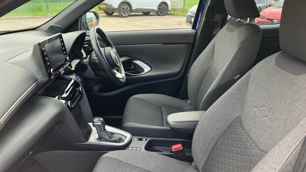 Toyota Yaris Cross 1.5 Vvt-h Design E-cvt Eur YR22HBG Grey #5