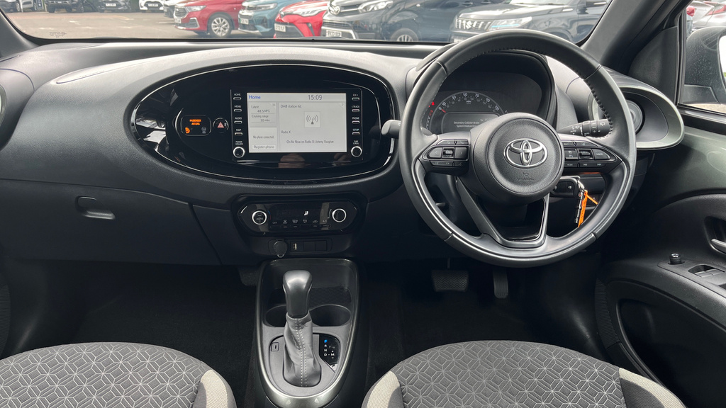 Toyota Aygo X 1.0 Vvt-i Edge X-shift Eur RA72LVF Green #5