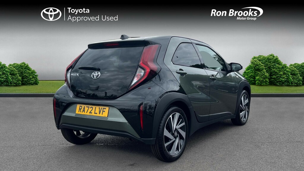 Toyota Aygo X 1.0 Vvt-i Edge X-shift Eur RA72LVF Green #2