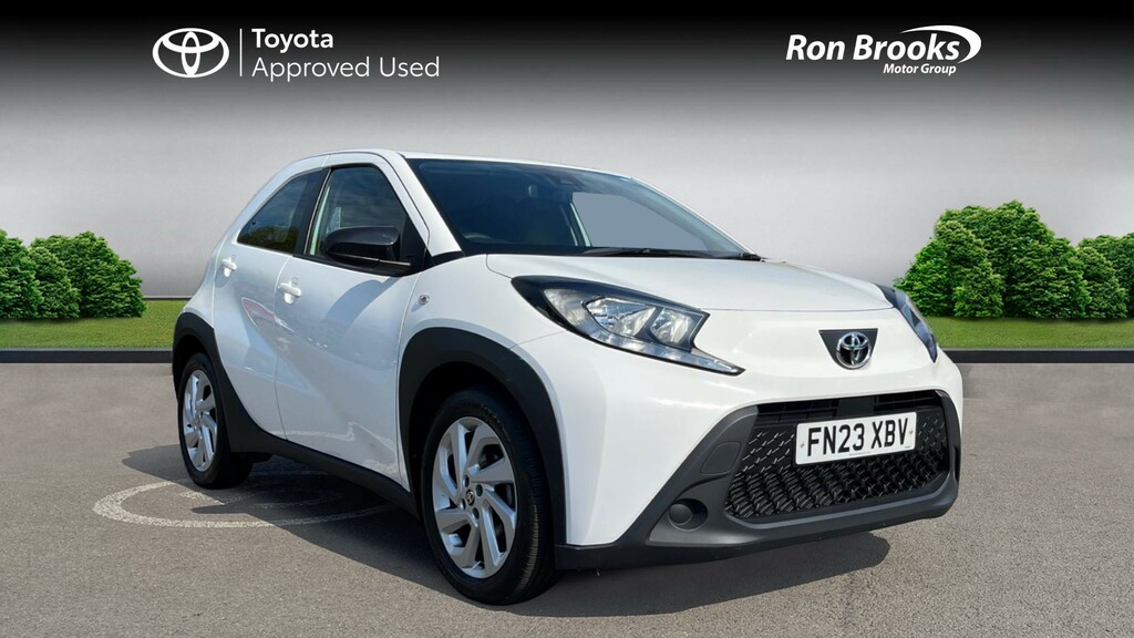 Toyota Aygo X 1.0 Vvt-i Pure X-shift Eur White