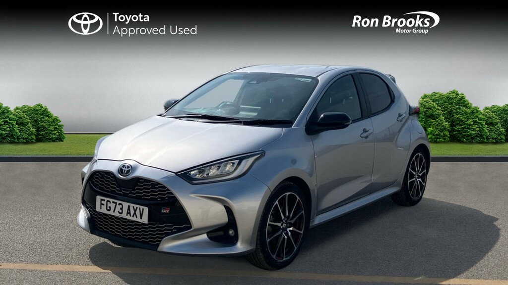Toyota Yaris 1.5 Vvt-h Gr Sport E-cvt E FG73AXV Silver #3