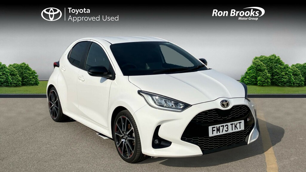 Toyota Yaris 1.5 Vvt-h Gr Sport E-cvt E White