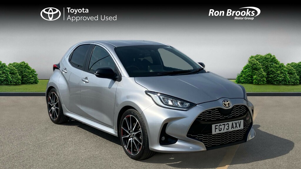 Toyota Yaris 1.5 Vvt-h Gr Sport E-cvt E Silver