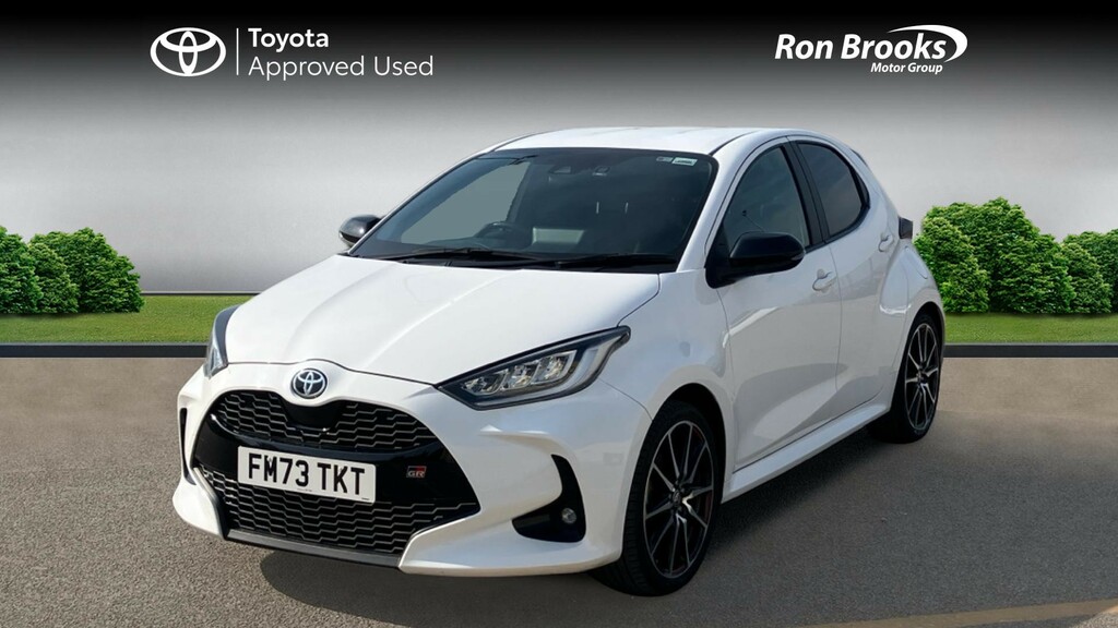 Toyota Yaris 1.5 Vvt-h Gr Sport E-cvt E FM73TKT White #3