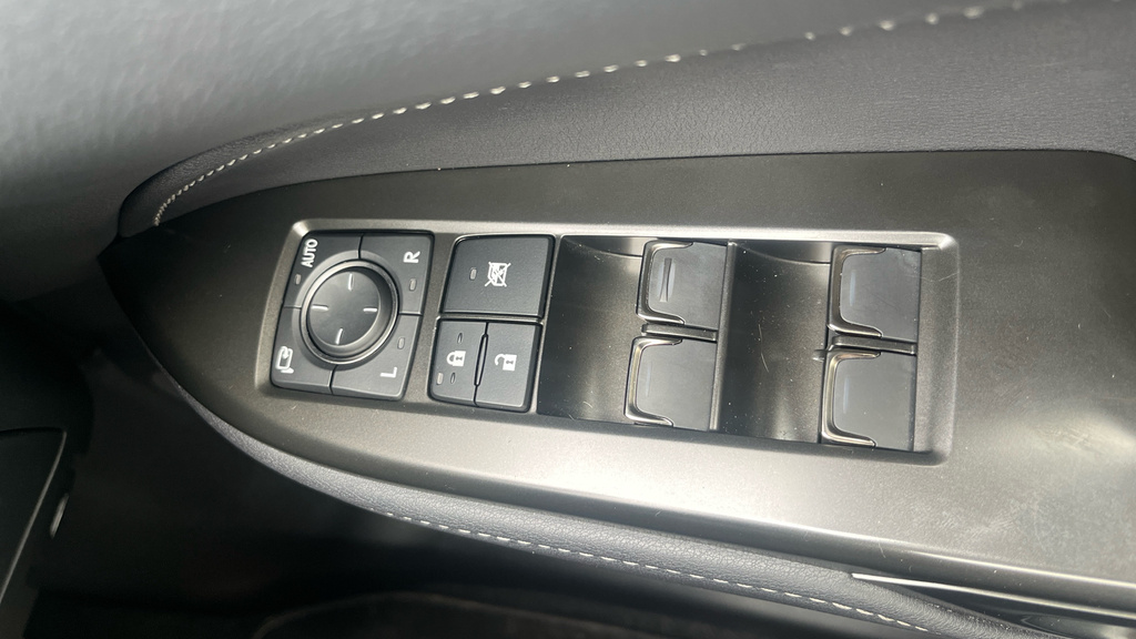 Lexus NX 2.5 350H E-cvt 4Wd Euro 6 ML72KPU Red #4