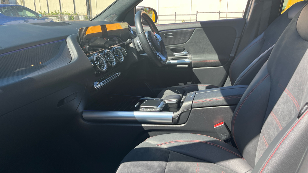 Mercedes-Benz GLA Class 1.3 Gla200 Amg Line Premi Grey #5