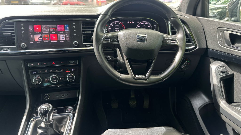 Seat Ateca 1.5 Tsi Evo Xcellence Lux DG70GBV Black #6