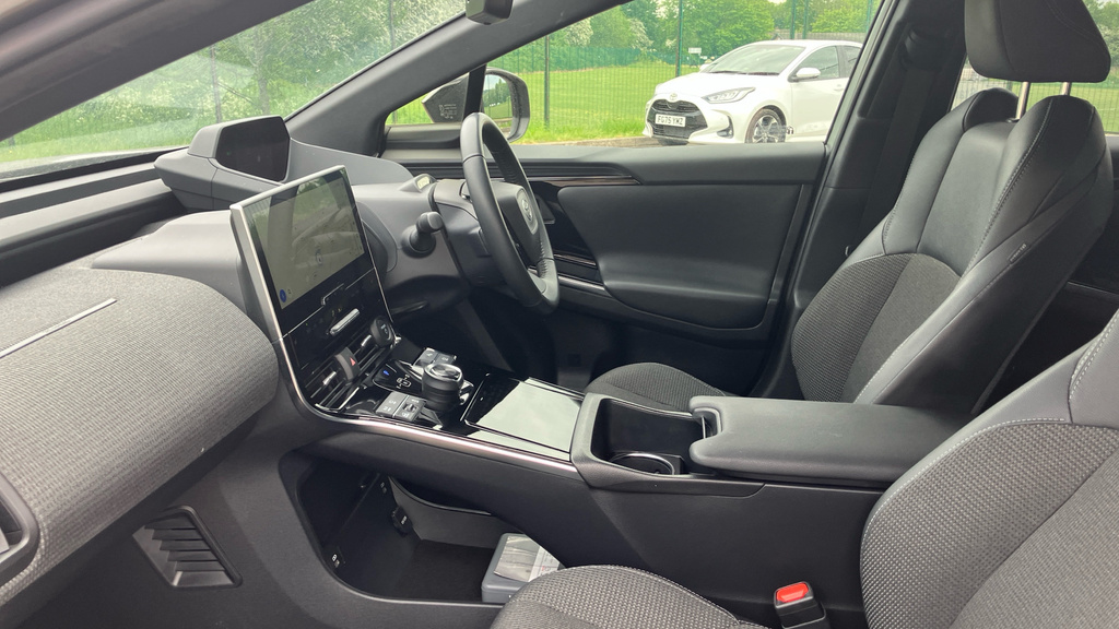 Toyota bZ4X 71.4Kwh Motion Awd YT24PHY Grey #5
