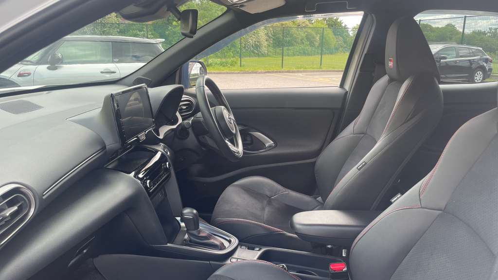 Toyota Yaris Cross 1.5 Vvt-h Gr Sport E-cvt E FL24XCM Grey #5