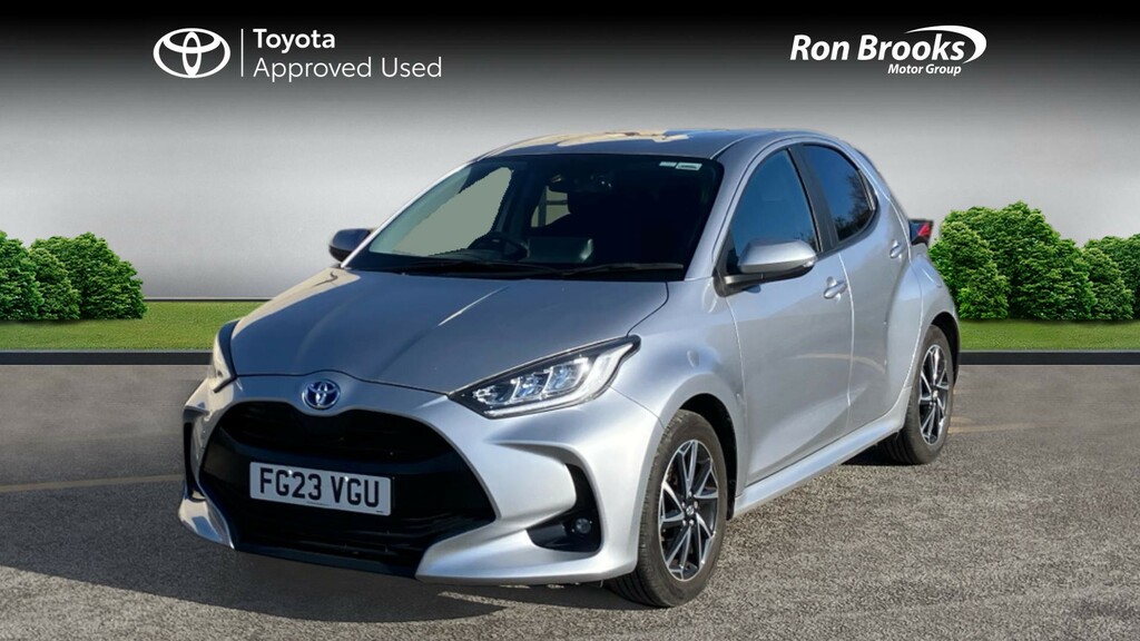 Toyota Yaris 1.5 Vvt-h Design E-cvt Eur FE23XCM White #3
