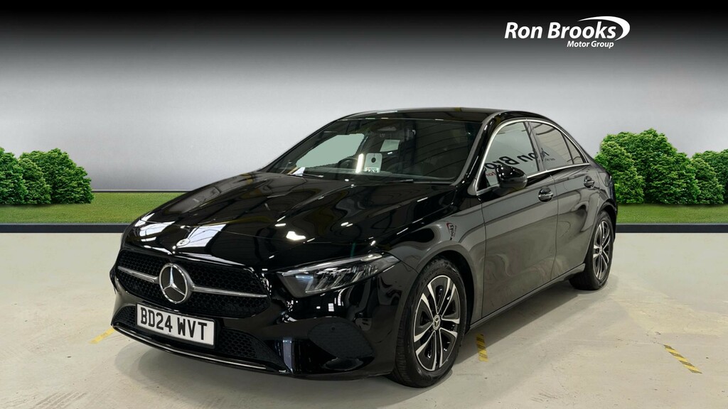 Mercedes-Benz A Class 1.3 A180h Mhev Sport Exec BD24WVT Black #3