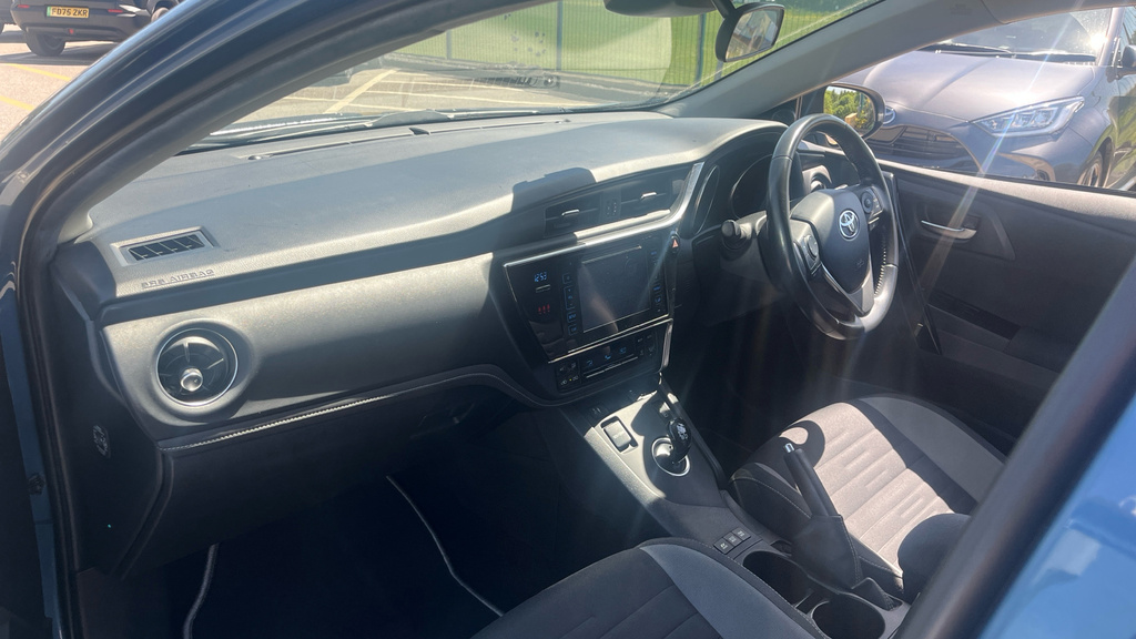 Toyota Auris 1.8 Vvt-h Icon Tech Cvt Eu FL18GXP Blue #5