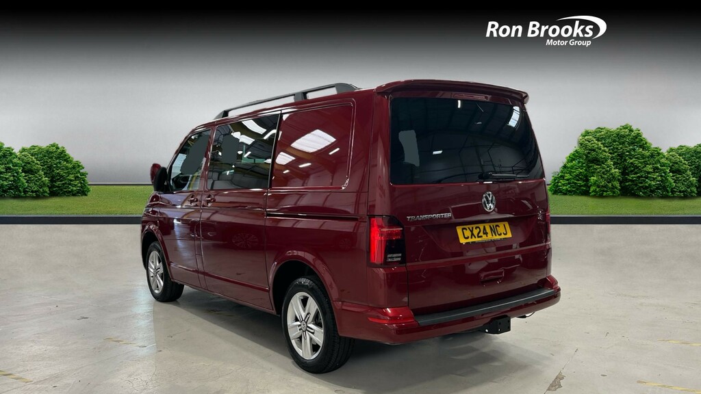 Volkswagen Transporter 2.0 Tdi T32 Highline Kombi CX24NCJ Red #4