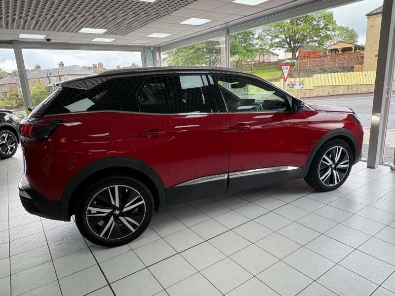 Peugeot 3008 1.2 Puretech Gt Premium Eat8 - 2022 22 Red