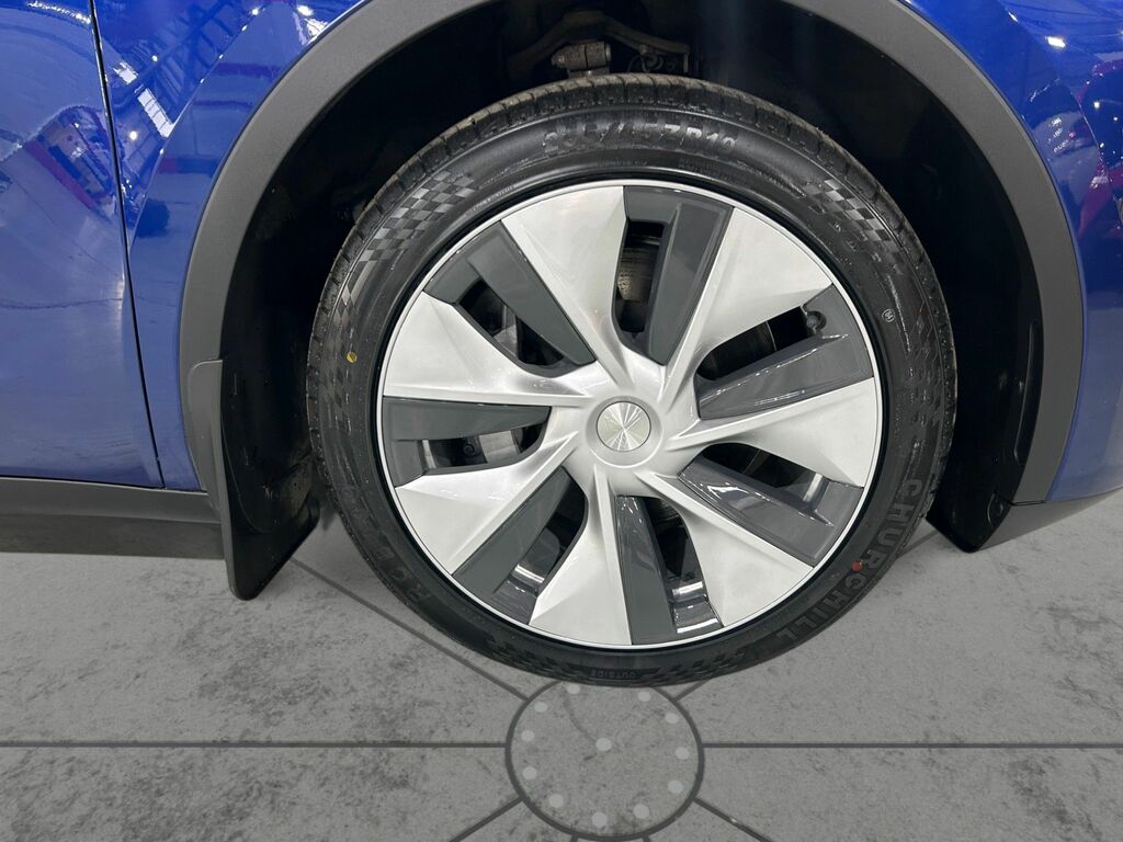 Tesla Model Y Suv Rwd 346 Ps GJ23KLF Blue #5