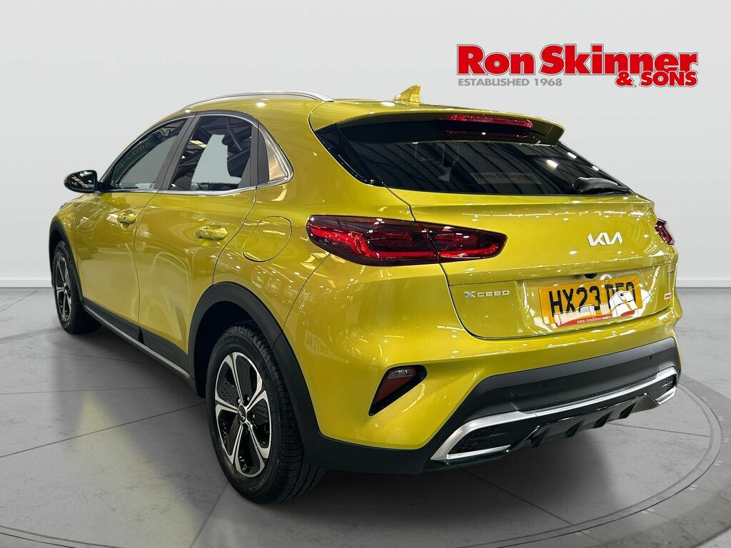 Kia Xceed 1.6 Gdi 8.9Kwh 3 Suv Plug-in Hybrid Dct HX23DFO Yellow #3