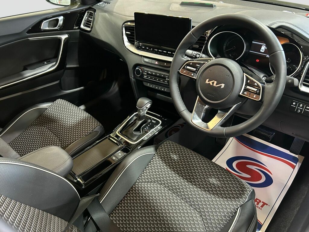 Kia Xceed 1.6 Gdi 8.9Kwh 3 Suv Plug-in Hybrid Dct HX23DFO Yellow #6