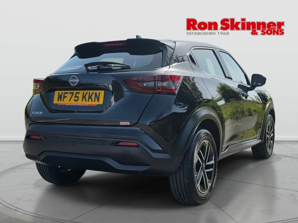 Nissan Juke 1.0 Dig-t N-connecta Suv Euro 6 WF75KKN Black #4