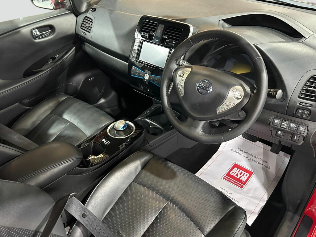 Nissan Leaf 30Kwh Tekna Hatchback 109 Bhp CP17SLU Red #5