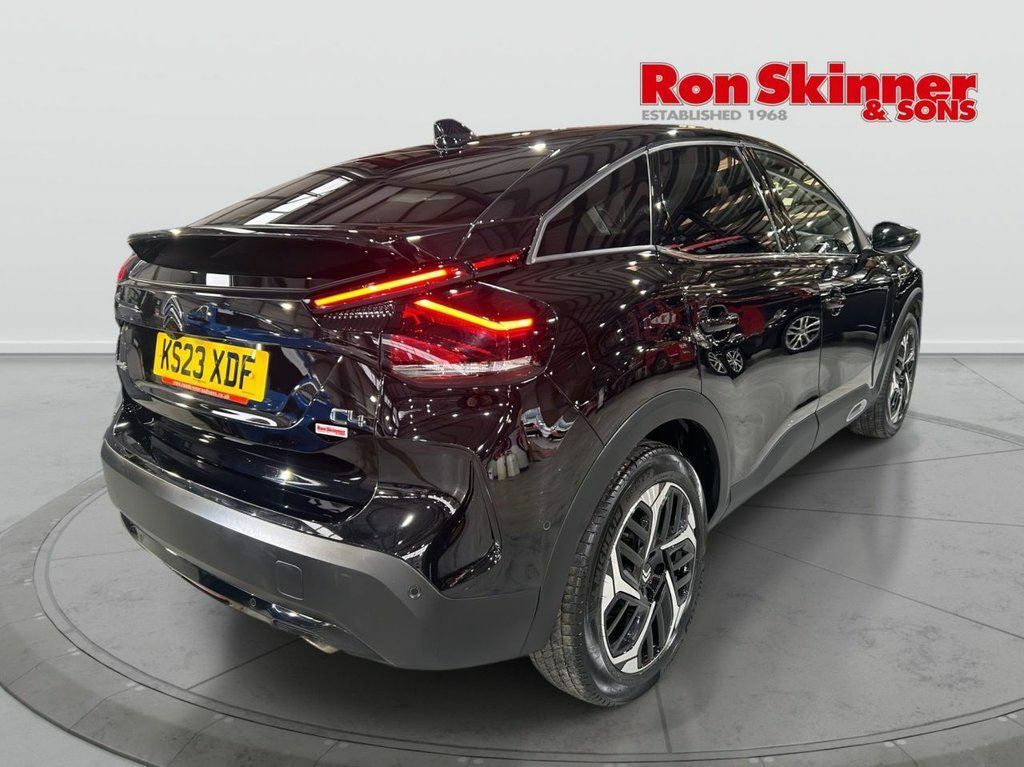 Citroen C4 1.5 Bluehdi Shine Plus Hatchback Eat8 E KS23XDF Black #4