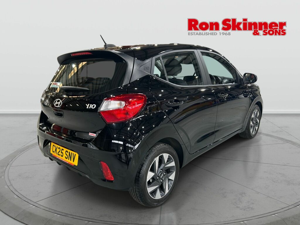 Hyundai I10 1.0 Advance Hatchback Euro 6 Ss CK25SNV Black #4