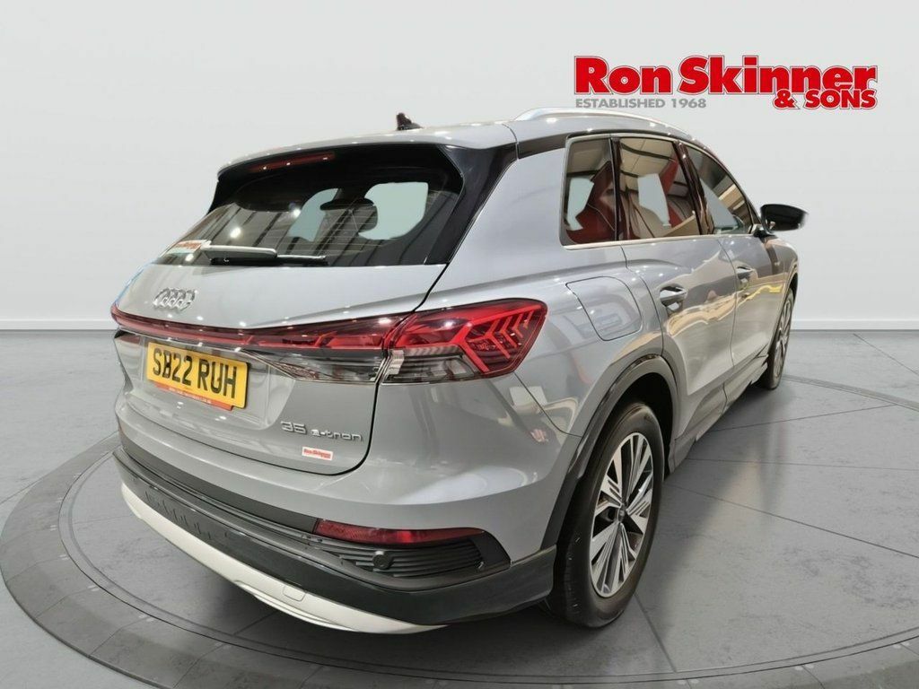Audi Q4 E Tron 35 Sport Suv 55Kwh 170 Ps SB22RUH Grey #4