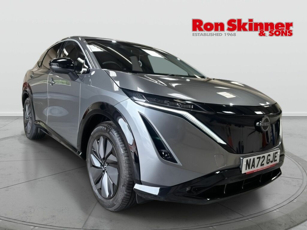 Nissan Ariya 63Kwh Advance Suv 7.4Kw Charger Grey