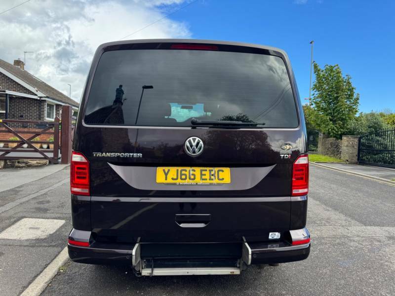 Volkswagen Transporter Shuttle 2L S Black #4