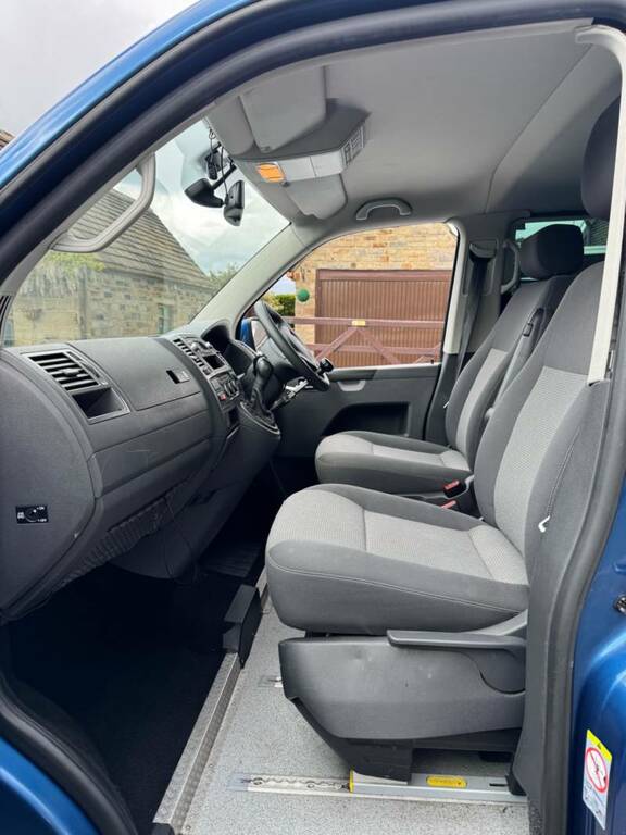 Volkswagen Transporter Shuttle T30 Blue #9