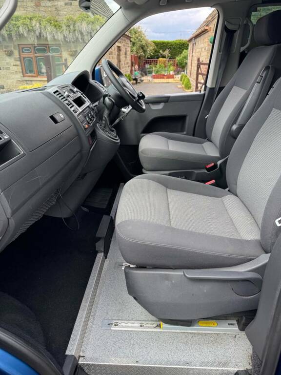 Volkswagen Transporter Shuttle T30 Blue #11