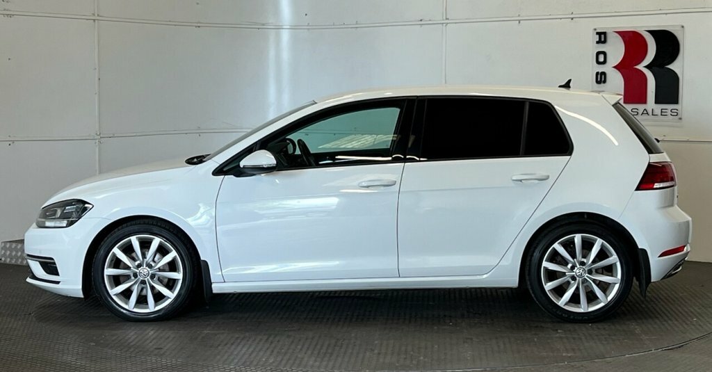 Volkswagen Golf Hatchback ML67ZGG White #6