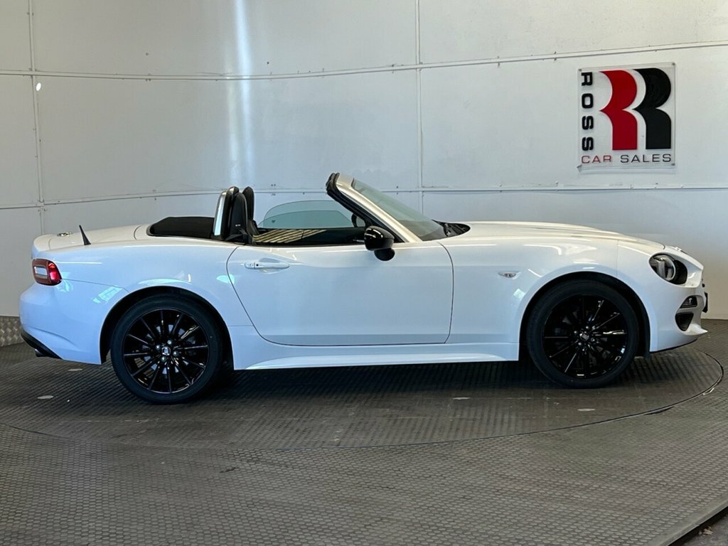 Fiat 124 Spider 1.4L Lusso Plus White #2