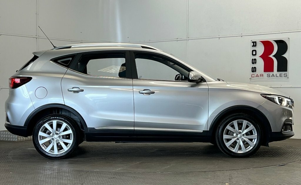 MG ZS 1L Excite CF20EWK Silver #2