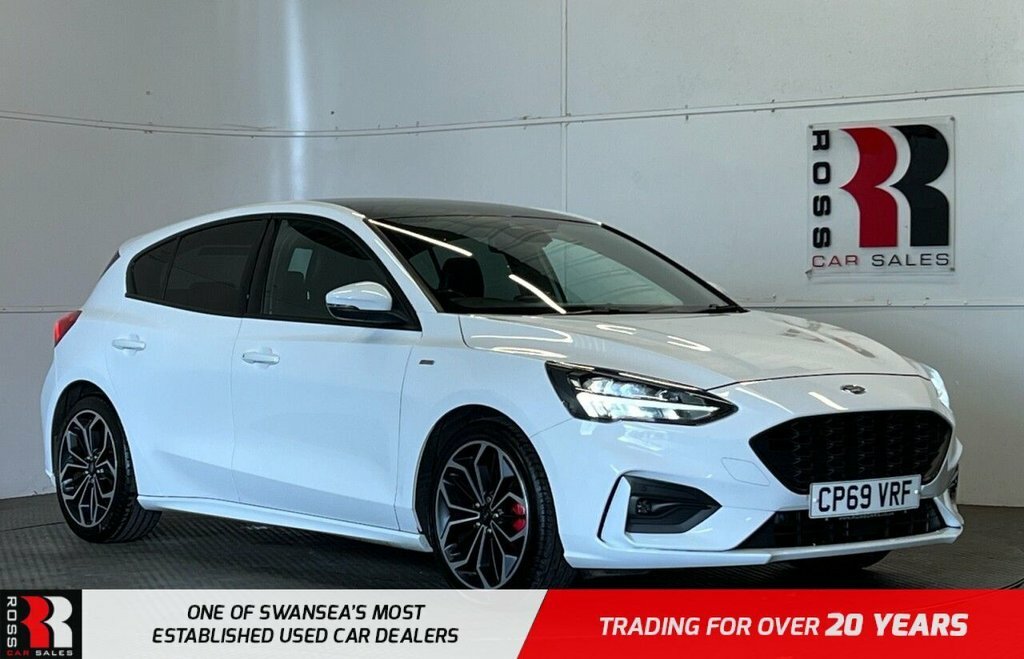 Ford Focus 1.5L St-line X White