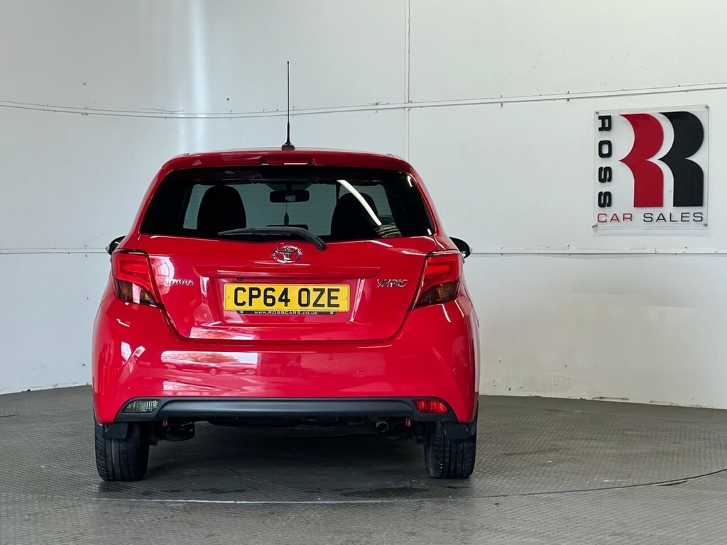 Toyota Yaris Hatchback CP64OZE Red #4