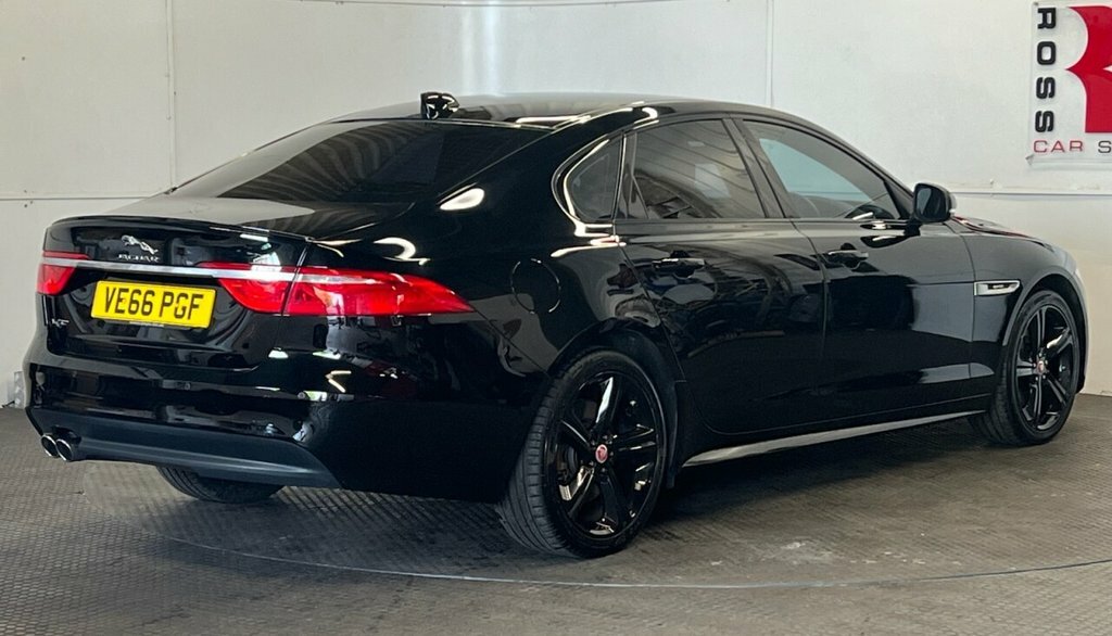 Jaguar XF 2L R-sport VE66PGF Black #3