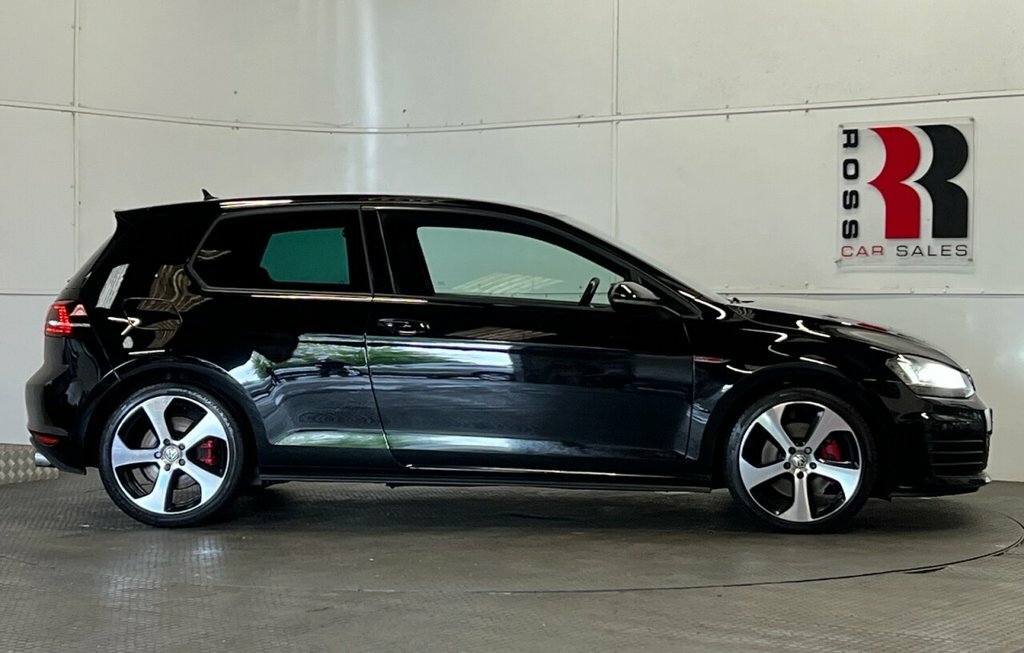 Volkswagen Golf 2L Gti Launch VF15UKM Black #2