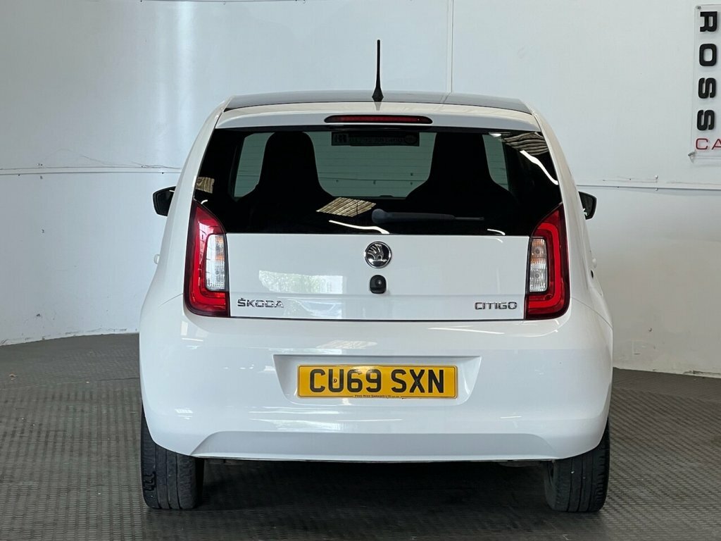 Skoda Citigo 1L Colour Edition White #4