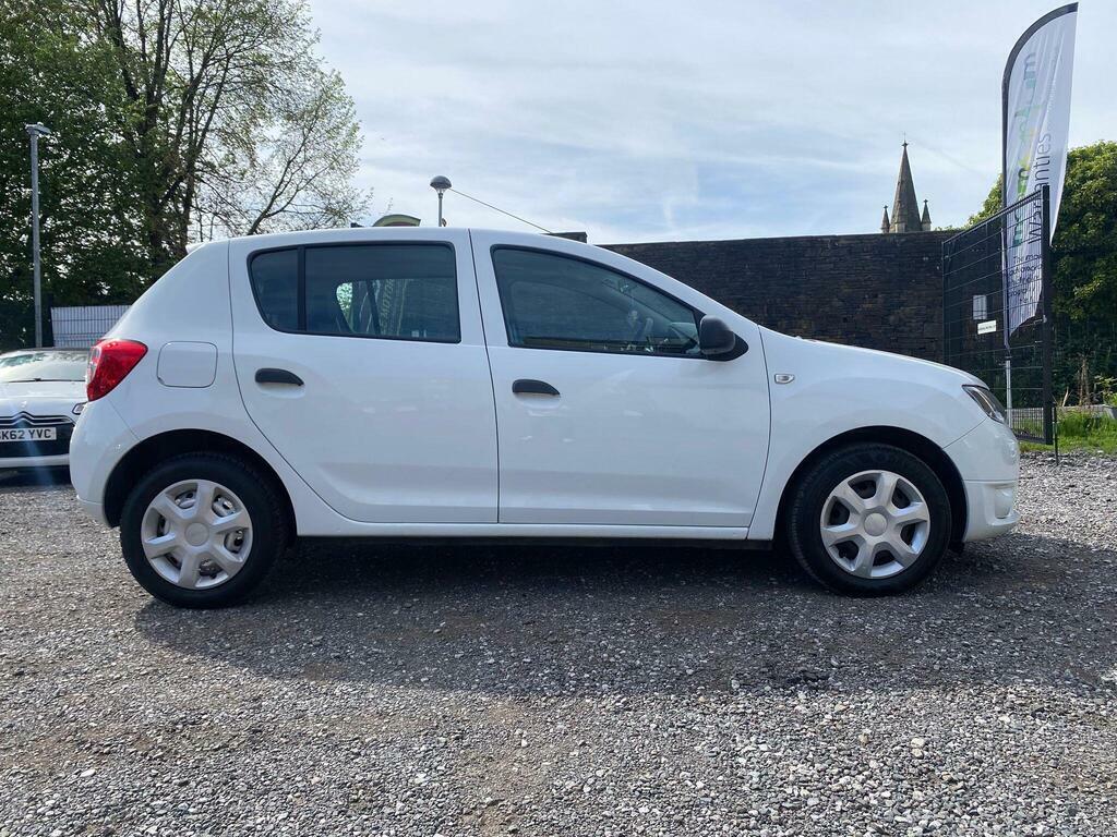 Dacia Sandero 1.2 Ambiance Euro 6 SE16MYP White #5