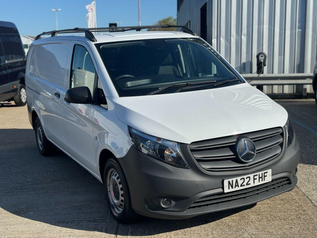 Mercedes-Benz Vito 2.0 114 Cdi Progressive G-tronic Rwd L2 Euro 6 S NA22FHF White #3